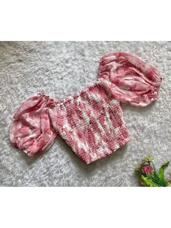 Floral Puffed Sleeve Stretchable Crop Top