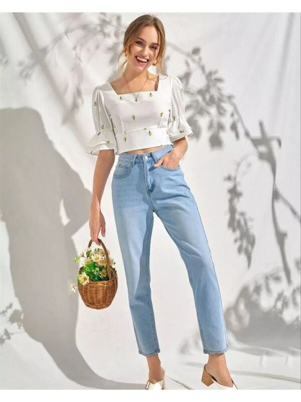 Elegant Ruffel Sleeve Floral Crop Top for Women