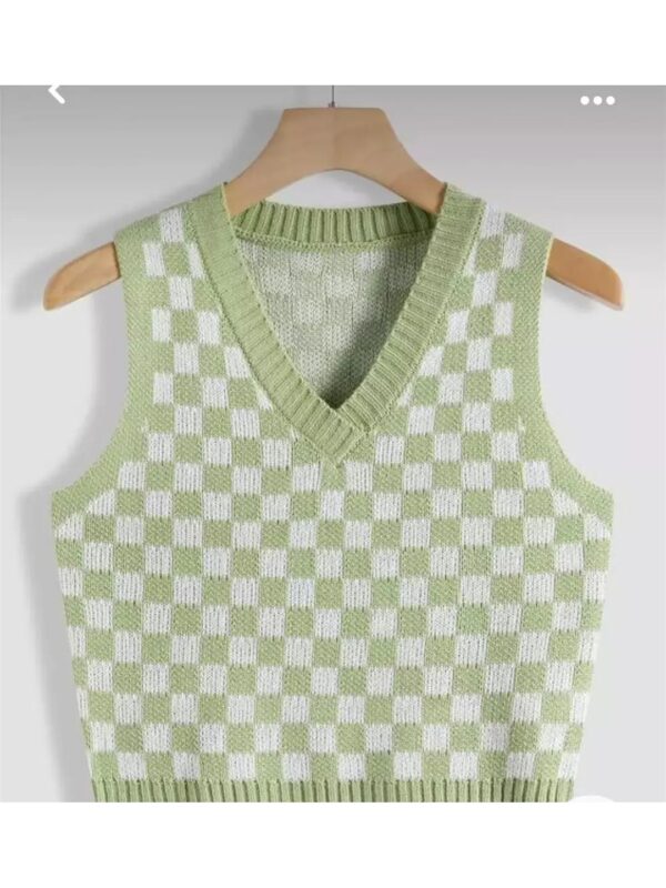 Sleeveless V-Neck Knitted Checkered Sweater for Women