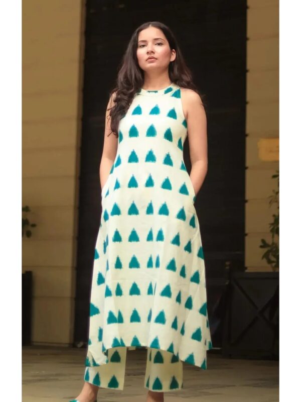 White Printed C-Cut Kurta Set for Women