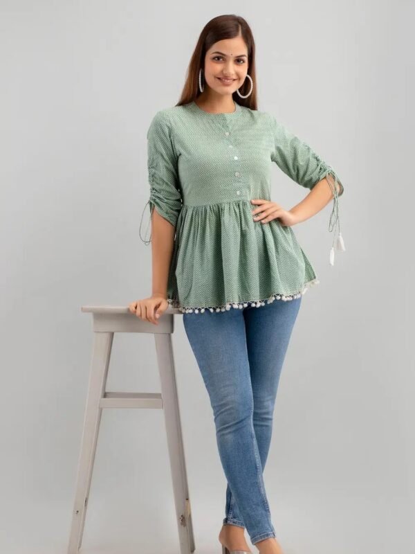 Pista Green Solid Peplum Top for Women