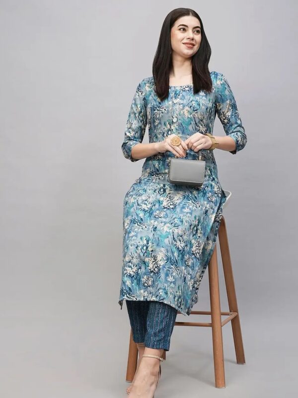Shri Ram Sky Blue Printed Straight Kurta Set for Women