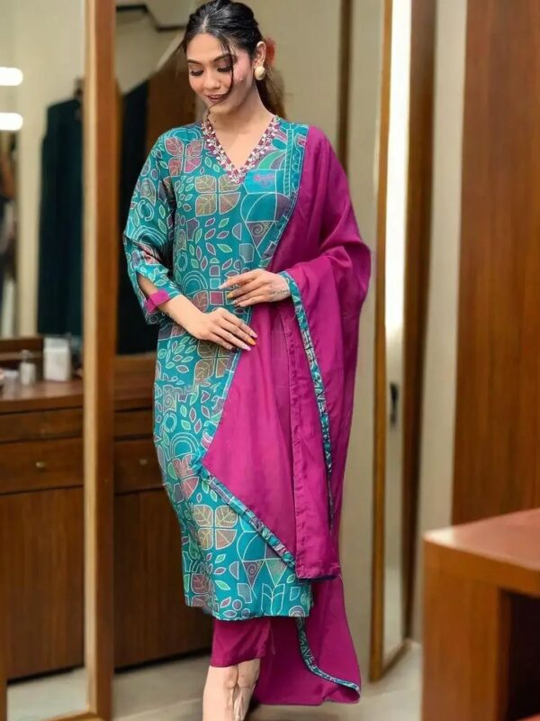 Shri Ram Blue Printed Straight Kurta Set for Women