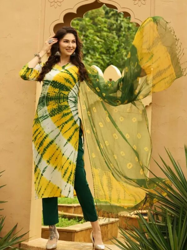 Shri Ram Green Tie-Dye Straight Kurta Set for Women