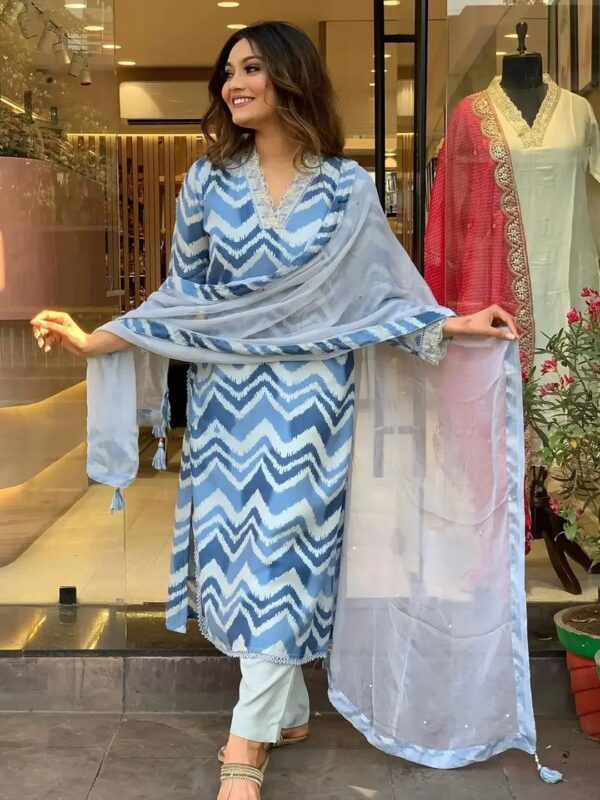 Shri Ram Blue Embellished Zig-Zag Printed Kurta Set for Women
