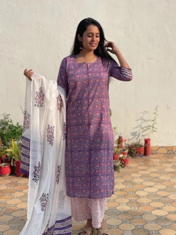 Shri Ram Purple Ethnic Printed Kurta Set for Women